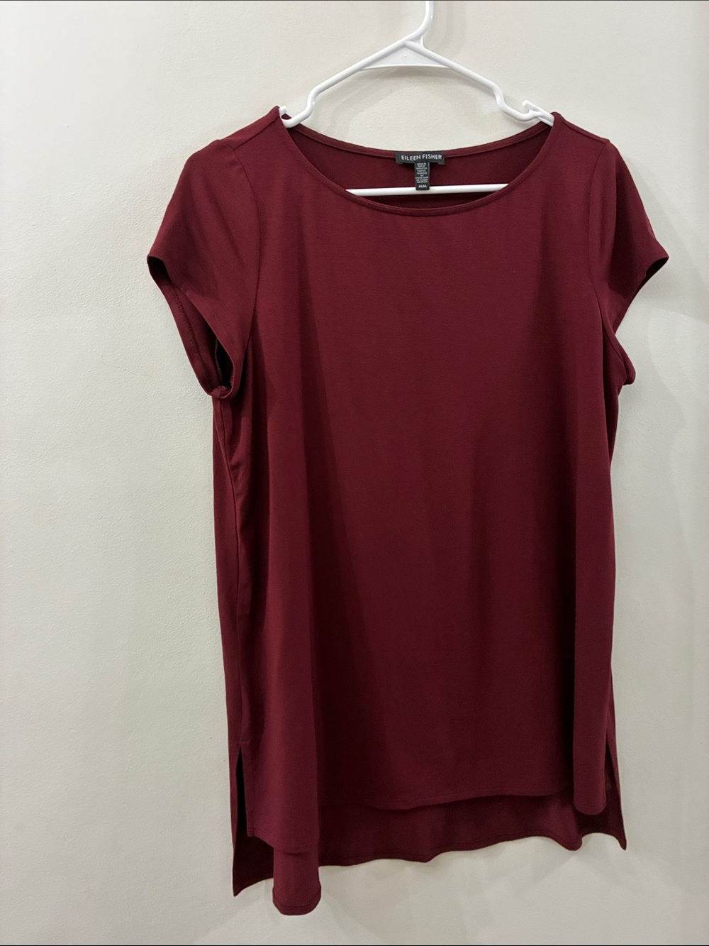 Eileen Fisher Burgundy Cap-Sleeve Tunic Top - women’s medium